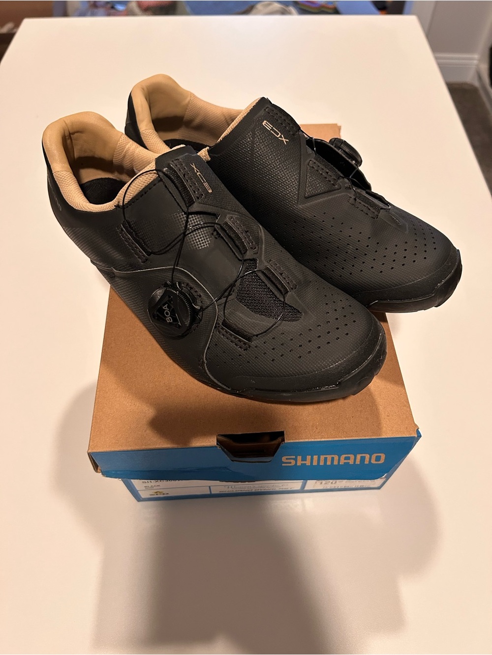 Shimano XC3W Black Cycling Shoes size 39